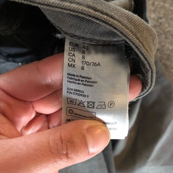 H&M Super-Skinny High Rise Charcoal Jean - Picture 4 of 5